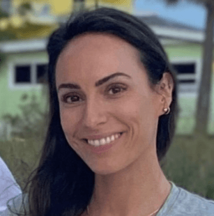Dr. Alanna Backx